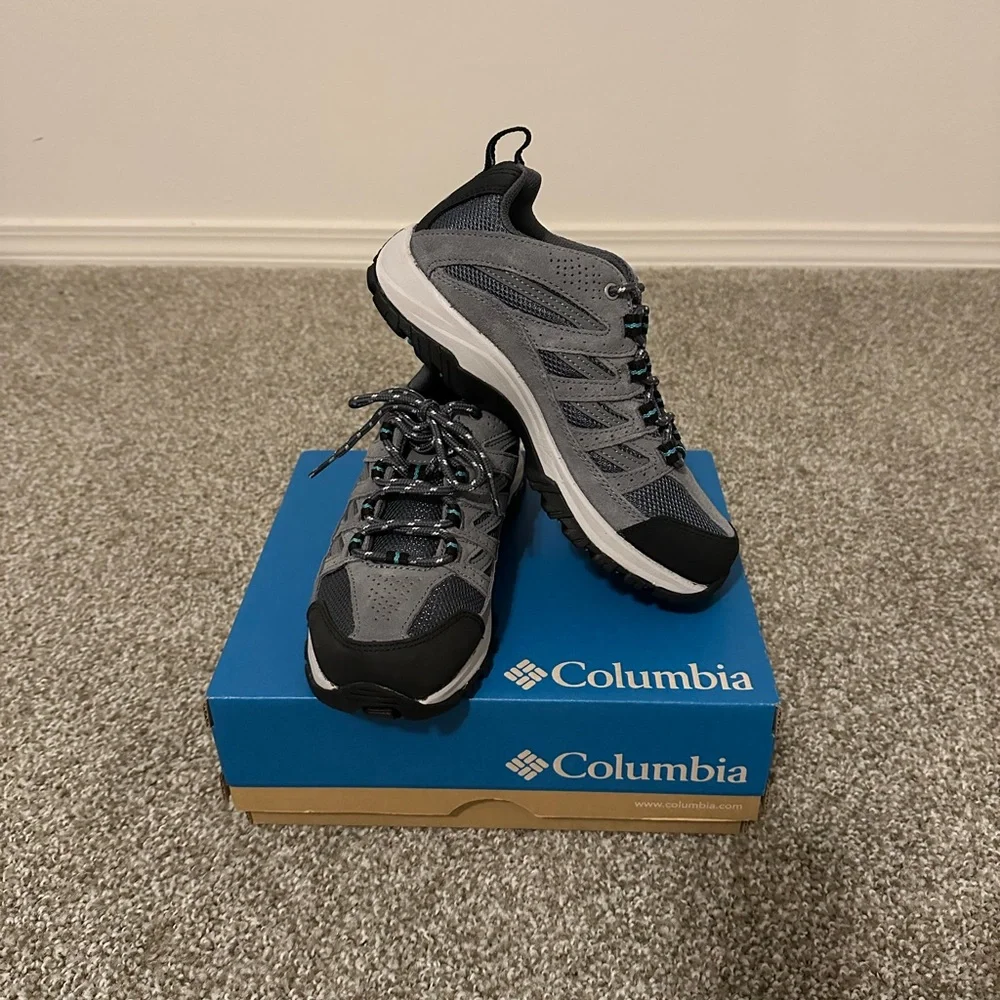 NIB Columbia Women’s Crestwood - Size 6.5